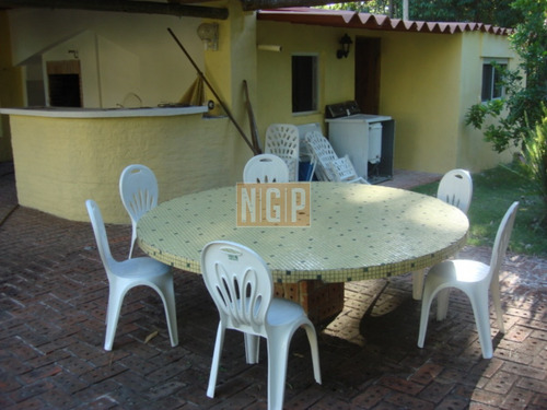 Imagen 9 de 24 de Casa En Zona Solanas Punta Ballena