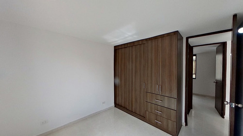 Imagen 8 de 15 de Se Vende Apartamento Economico Madrid (hacienda Madrid El P´rado)
