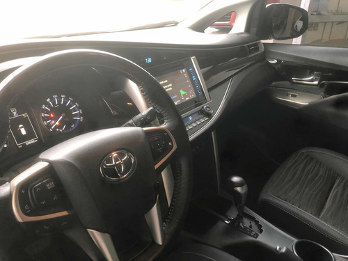 Toyota Innova 2018 2.7 Srv 6at 8a
