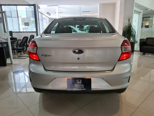Imagen 4 de 15 de Ford Figo Energy Mt 2020 14800 Km Plata 4 Puertas