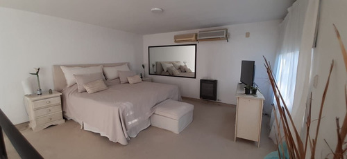 Casa En Venta En El Barrio La Masia