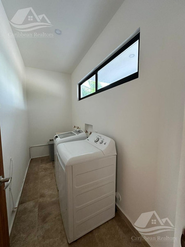Casa En Venta Arbolada Cancún