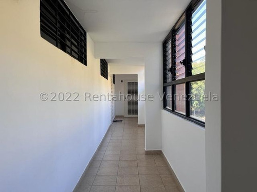 Imagen 11 de 17 de Venta Apartamento Colinas De La Tahona 22-23233