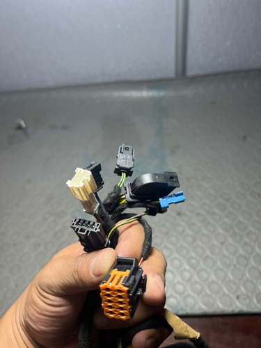 Instalación Eléctrica Quemacocos Peugeot 208 Mod 2018 (Usado)