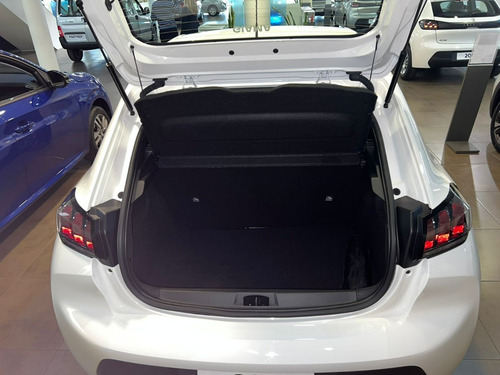 Imagen 14 de 15 de Peugeot 208