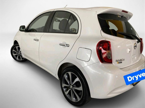 Imagem 2 de 14 de Nissan March Sl 1.6 16v Flexstart