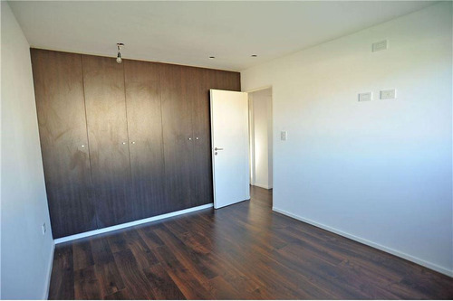 Imagen 25 de 30 de Dúplex Venta - 2 Dormitorios 2 Baños 2 Cocheras - 120 Mts2 Totales - City Bell