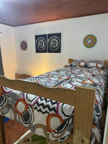 Casa En Venta - 2 Dormitorios 1 Baño - Cochera - 420mts2 - Mar Del Plata