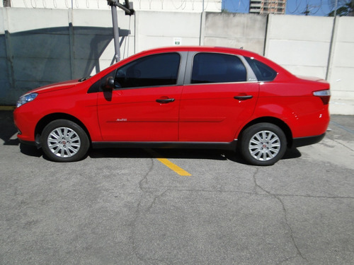 Imagem 2 de 10 de Fiat Grand Siena