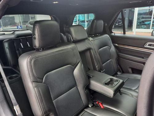 Imagen 12 de 16 de Ford Explorer Limited 7 Pasajeros