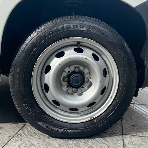 Imagem 9 de 15 de Fiat Fiorino 1.4 Mpi Furgão Hard Working 8v Flex 2p Manual