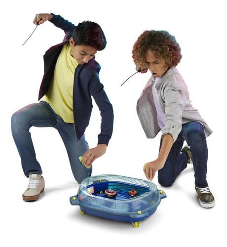Beyblade Burst Quadstrike Estadio Set Thunder Edge Original