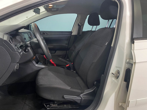 Imagem 11 de 23 de Volkswagen Virtus