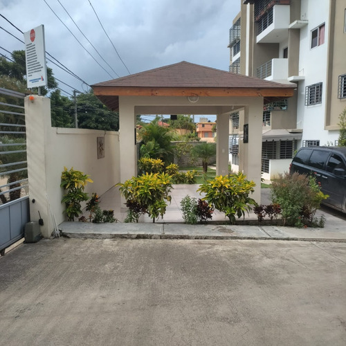Vendo Apartamento En El Residencial Manantial De Colinas Próximo Al Olé, Av. Jacobo Majluta, Santo Domingo Norte, República Dominicana