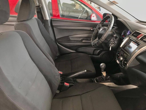 Imagem 8 de 12 de Honda City 1.5 Sport 16v Flex 4p Manual
