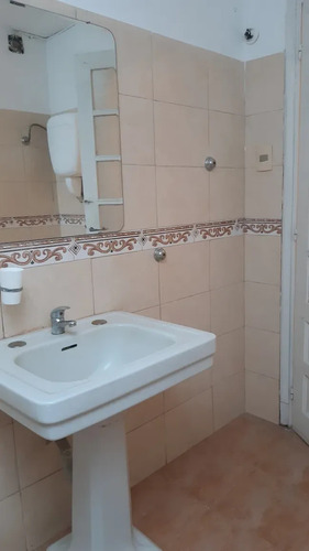 Venta Casa 2 Dormitorios Prado Con Cochera