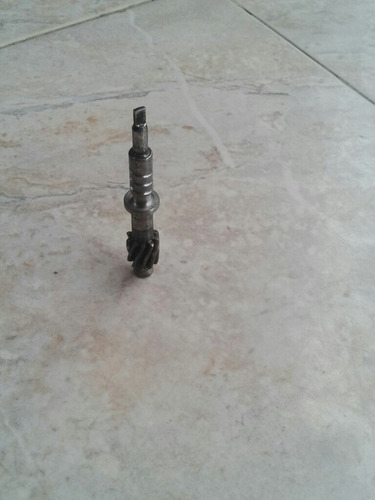 Imagen 3 de 4 de Piñon De Revolucion De Motor Suzuki Gn125