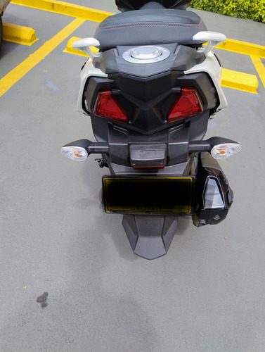 Suzuki Avenis Modelo 2025, 125cc, 4200 Km