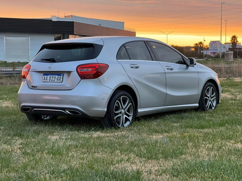 Imagen 10 de 16 de Mercedes Benz A200 Urban