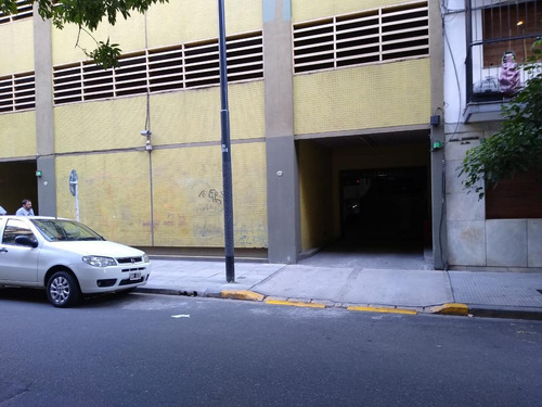 Imagen 4 de 4 de Cochera - Palermo - 12m - Cubierta Y Fija