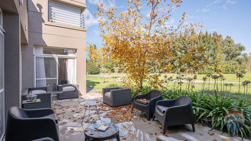 Venta Casa 7 Amb Campos De Roca, Brandsen