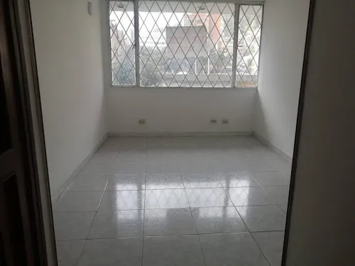 Apartaestudio En Arriendo Las Aguas 172-1628