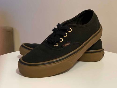 Tênis Vans Authentic