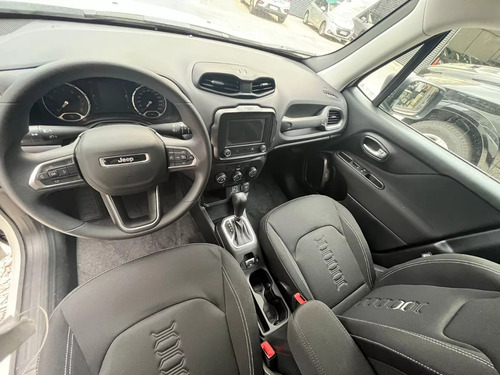 Jeep Renegade 1.8 Sport At6