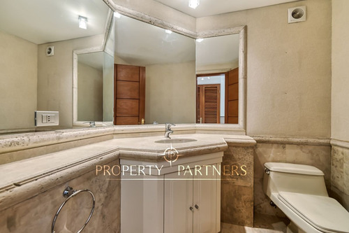 Exclusivo Penthouse En Los Dominicos Antiguos.