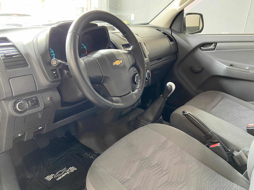 Imagen 18 de 25 de Chevrolet S10 2013 2.8 Cd 4x4 Ls Tdci 200cv
