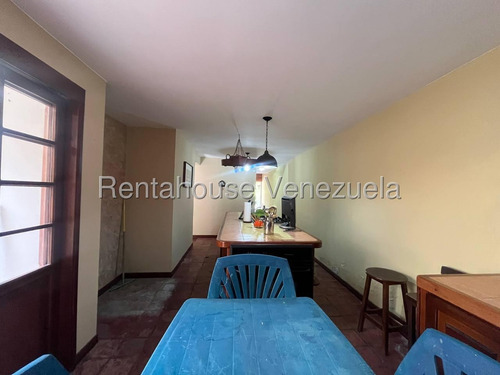 Amplia Y Luminosa Casa En Venta Urb La Mendera Cabudare Eo