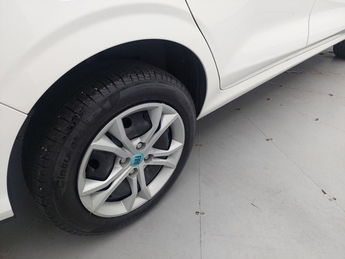 Fiat Cronos 1.0 FIREFLY FLEX DRIVE MANUAL