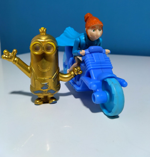 Muñecos Minion Kevin Y Lucy Wilde X 2 (Usado)
