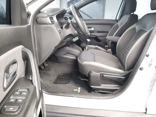 Renault Duster 1.3 Intense Mt 4x4