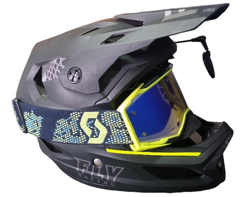 Casco Fly Talla M /57 A 58 Cm) Con Antioparras Scott 