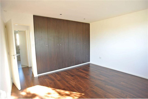 Imagen 21 de 30 de Dúplex Venta - 2 Dormitorios 2 Baños 2 Cocheras - 120 Mts2 Totales - City Bell
