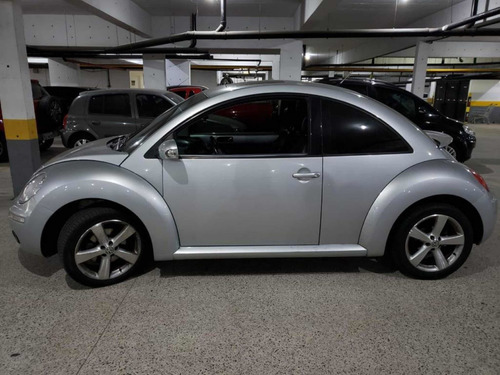 Volkswagen New Beetle 2009 2.0 3p Automática