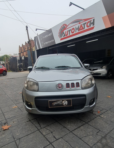 Imagen 6 de 16 de Fiat Uno 2014 1.4 Sporting Pack Seguridad