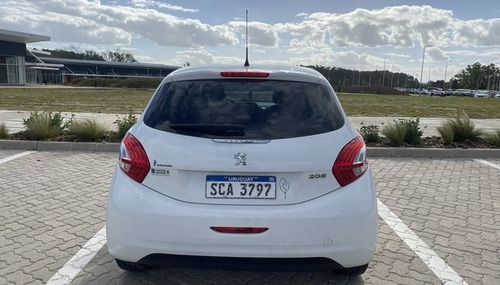 Peugeot 208 Active 1.2 2016