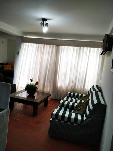 Imagen 8 de 15 de Apartamento Alquiler Fijo. Maneiro. Pampatar.