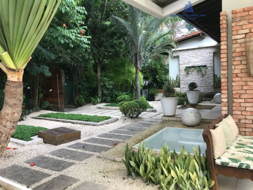 Casa A Venda No Bairro Gávea Em Rio De Janeiro - Rj. - Ca 0622-1