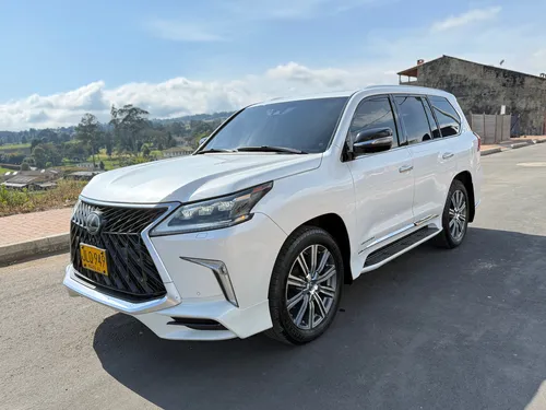 Lexus LX 2 5.7 570