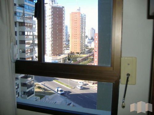 Imagen 6 de 26 de Apartamento En Punta Del Este, Brava