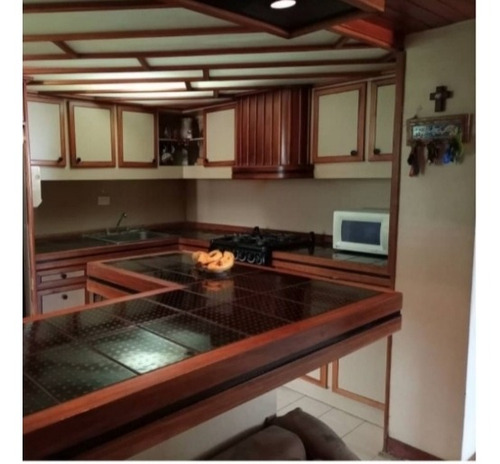 Imagen 5 de 11 de Oportunidad! En Lomas Del Avila En Venta Acogedor Apartamento Pfys