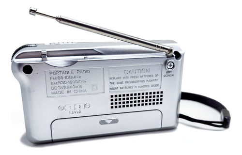 Rádio Fm Am Portátil Com Bateria E Pilhas