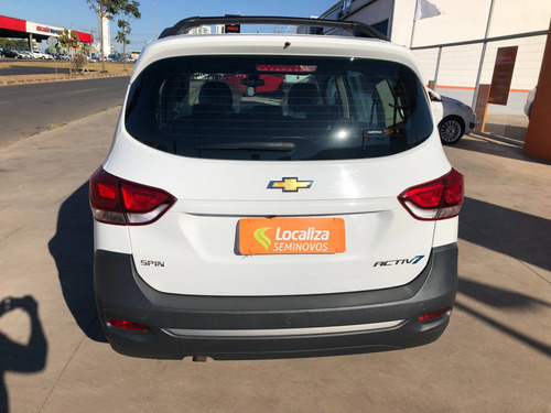 Imagem 5 de 9 de Chevrolet Spin 1.8 Activ7 8v Flex 4p Automático