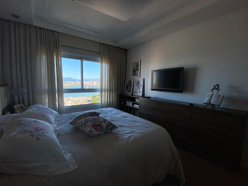 Imagem 23 de 30 de Apartamento Em Florianópolis - Sc - Ap0199_ccon