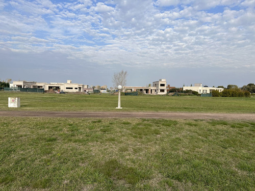 Lote En Venta En Chascomus Barrio Cerrado Puerto Chascomus