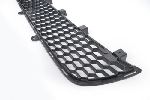 Imagen 1 de 8 de Rejilla Parachoque Del. Original Mitsubishi L200 2010-2015
