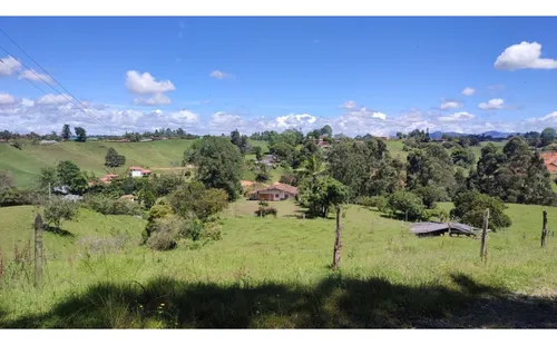 Finca Vía Rionegro La Ceja (quirama)